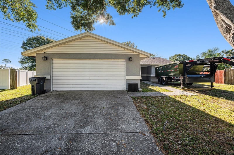 645 Timber Bay Cir, Oldsmar, FL 34677