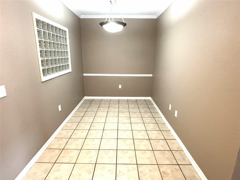 4221 Spruce St #1418, Tampa, FL 33607