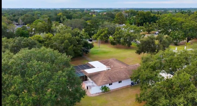 3652 Oak Grove Dr, Sarasota, FL 34243