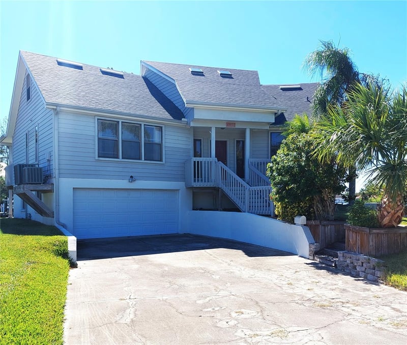 4851 Bonito Dr, New Port Richey, FL 34652