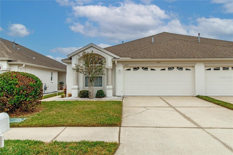 1747 Ravenridge St, Wesley Chapel, FL 33543