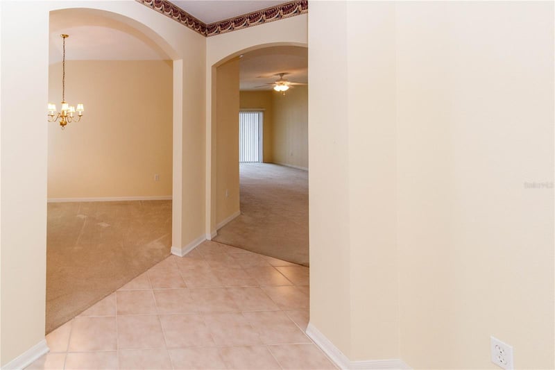 1747 Ravenridge St, Wesley Chapel, FL 33543