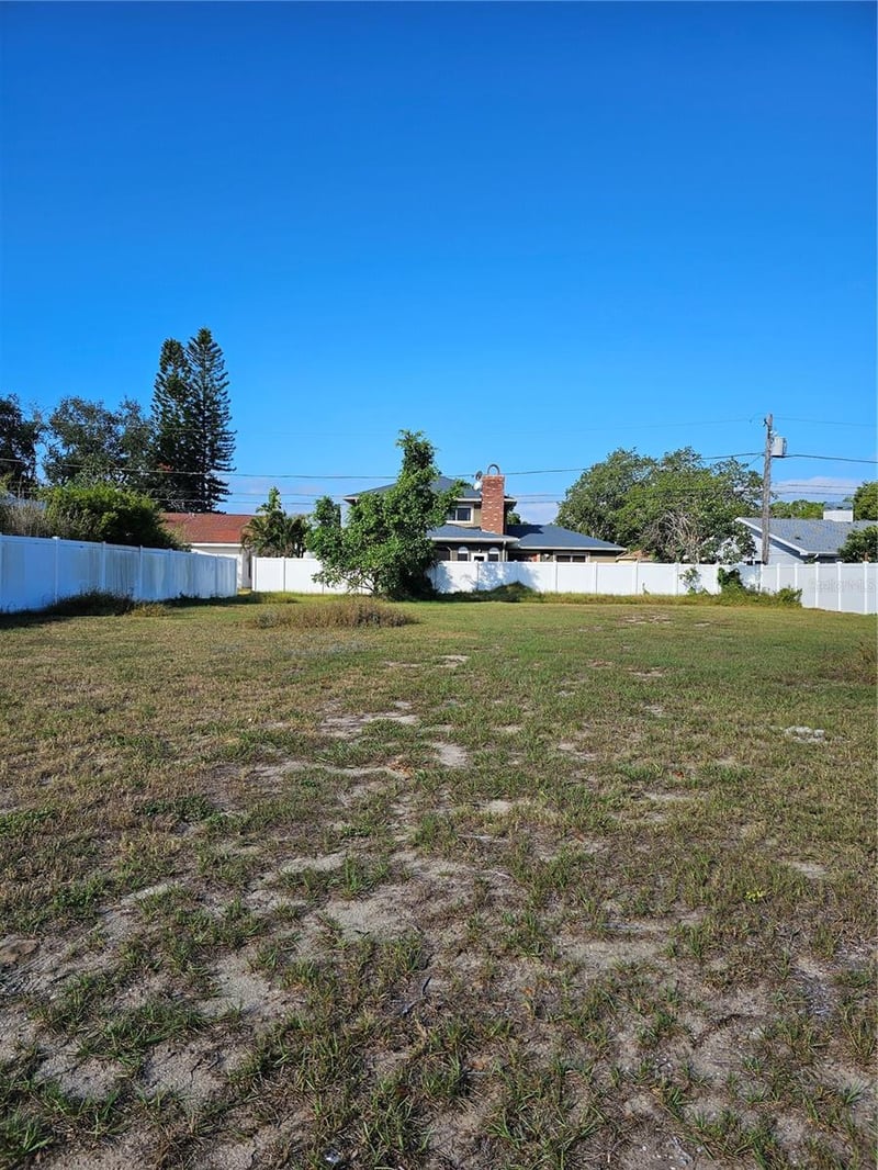 GOLDEN GATEWAY HOMES Kenneth Way, Tarpon Springs, FL 34689