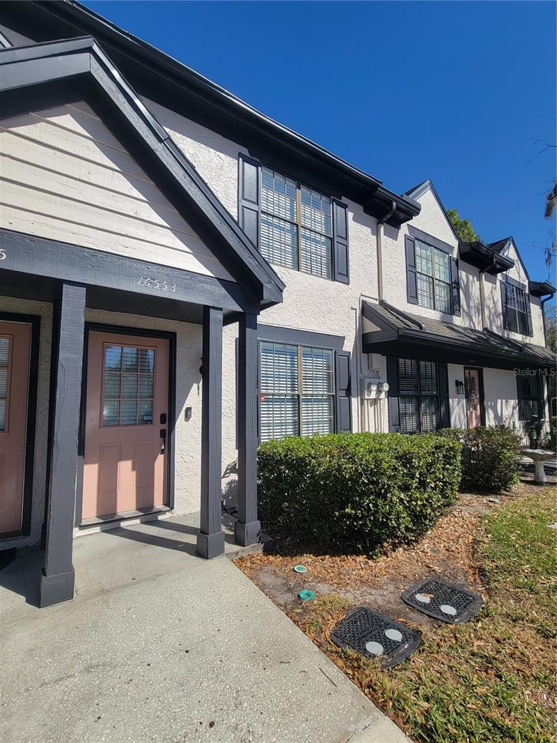 16553 Brigadoon Dr, Tampa, FL 33618