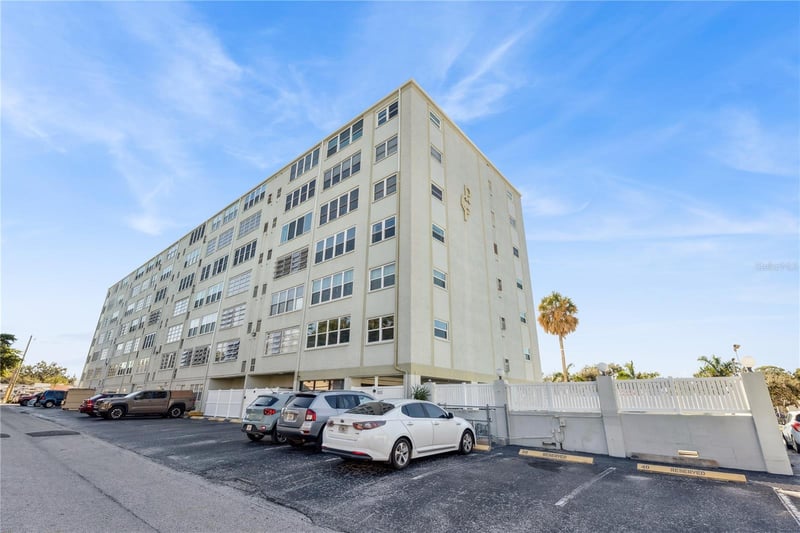 , St Petersburg, FL 33710