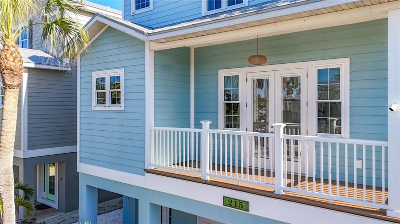 215 64th St, Holmes Beach, FL 34217