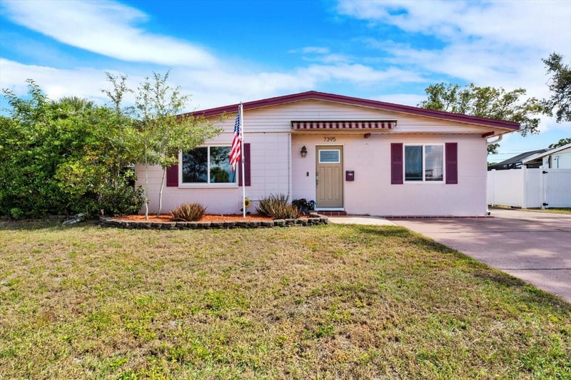 7395 18th St, St Petersburg, FL 33702