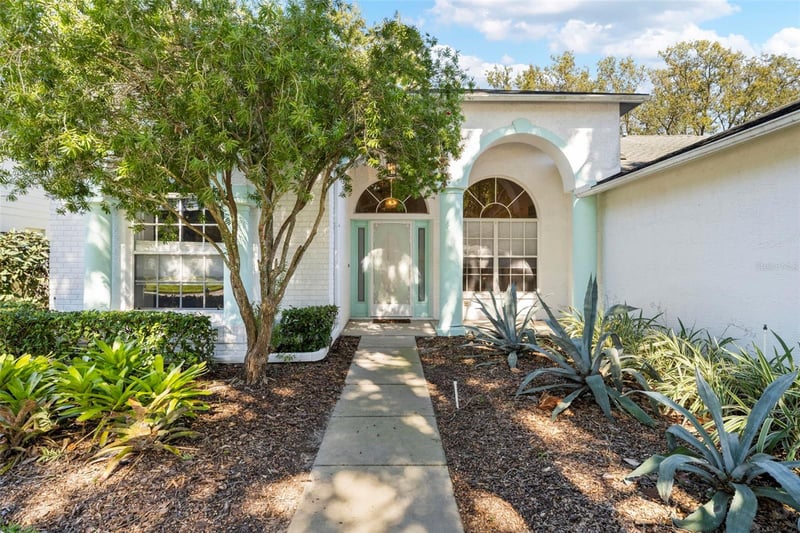 11231 Sun Tree Rd, Hudson, FL 34667