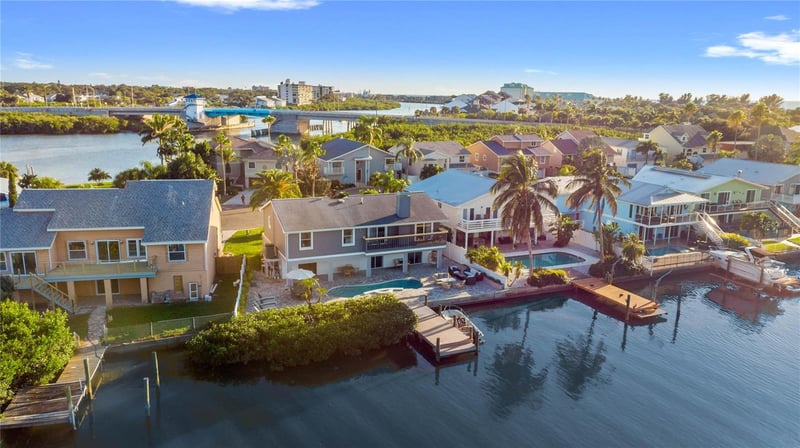 328 6th Ave, Indian Rocks Beach, FL 33785