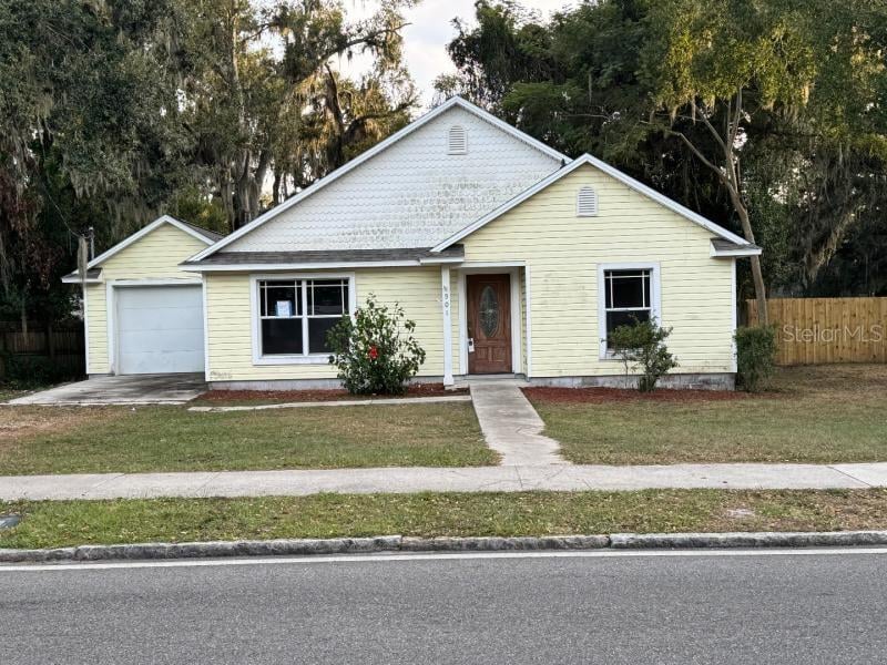 901 Reynolds St, Plant City, FL 33563