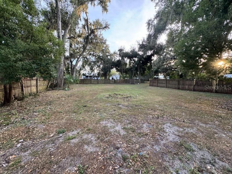 901 Reynolds St, Plant City, FL 33563