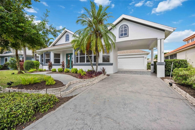302 Americas Cup Blvd, Bradenton, FL 34208