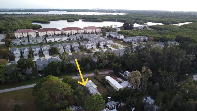 1331 Mentone Dr, St Petersburg, FL 33702