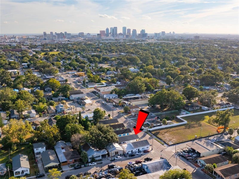 3513 15th St, Tampa, FL 33605
