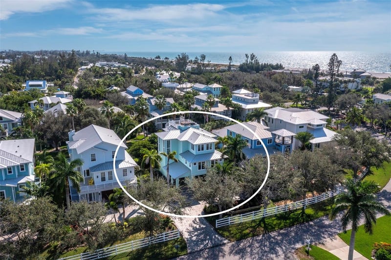 333 Firehouse Ct, Longboat Key, FL 34228