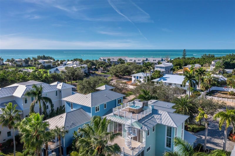 333 Firehouse Ct, Longboat Key, FL 34228