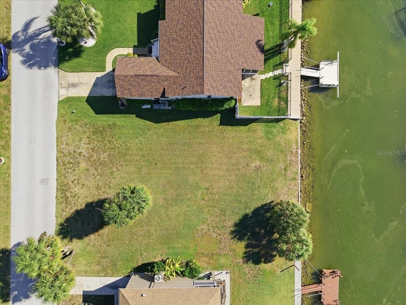 Yachtsman Dr, Hudson, FL 34667
