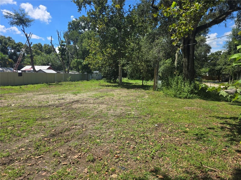 1403 Gordon Rd, Plant City, FL 33566