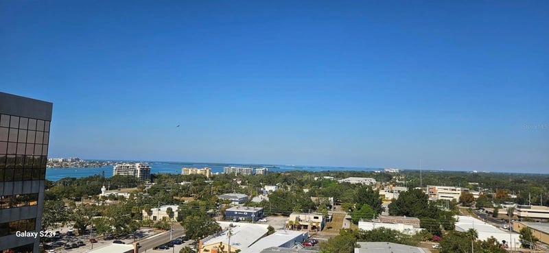 628 Cleveland St #1207, Clearwater, FL 33755