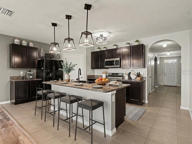10626 Park Meadowbrooke Dr, Riverview, FL 33578