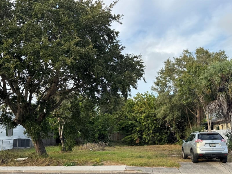 6025 82nd Ave, Pinellas Park, FL 33781