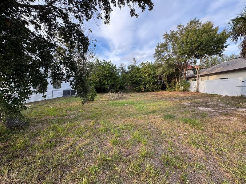 6025 82nd Ave, Pinellas Park, FL 33781