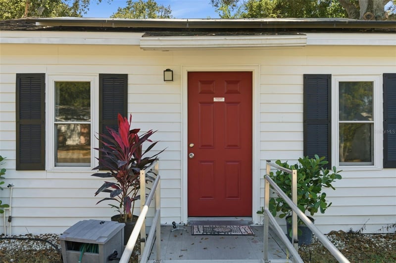 4024 43rd Ave, St Petersburg, FL 33714