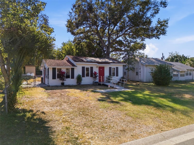 4024 43rd Ave, St Petersburg, FL 33714