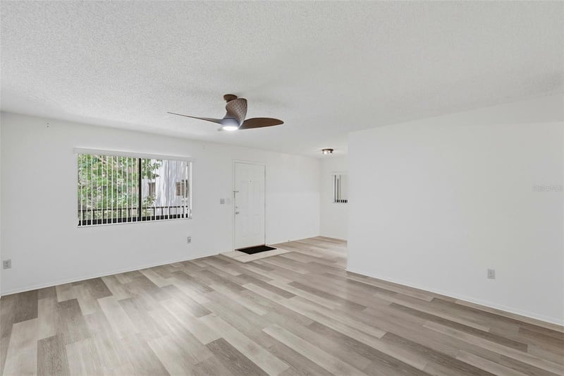 11707 Raintree Village Blvd #C, Temple Terrace, FL 33617