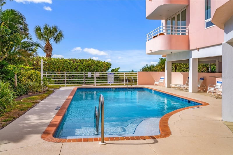 3708 Gulf Dr #1, Holmes Beach, FL 34217