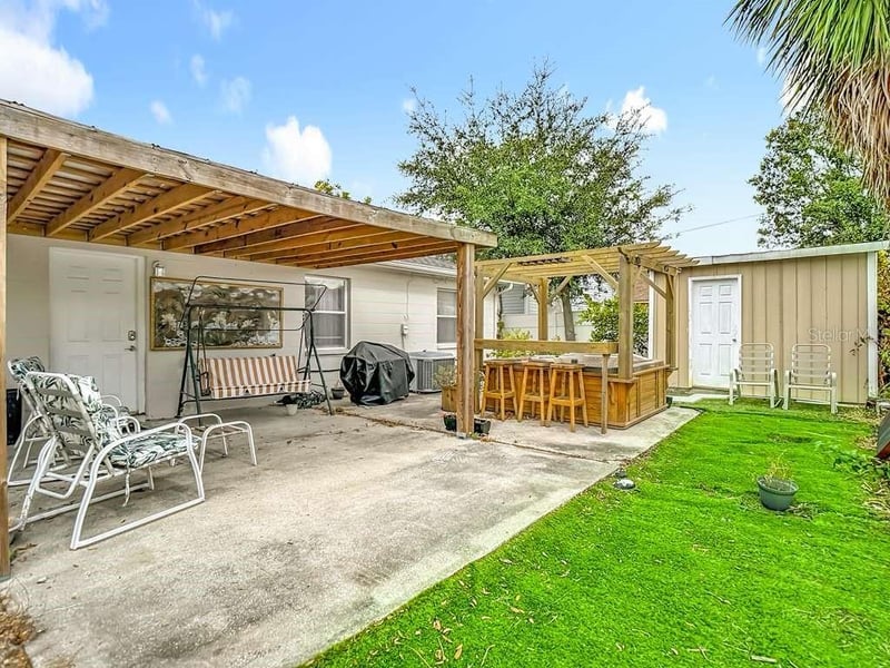 2520 Saint John St, Tampa, FL 33607