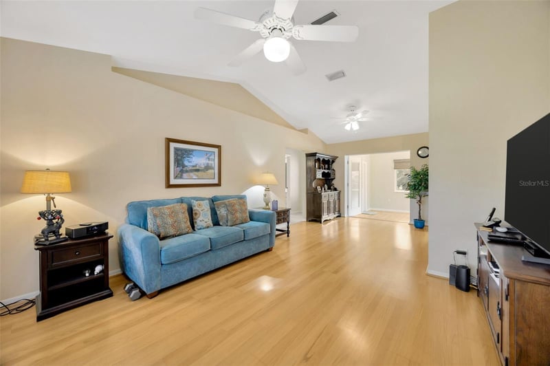 37157 Foxrun Pl, Zephyrhills, FL 33542