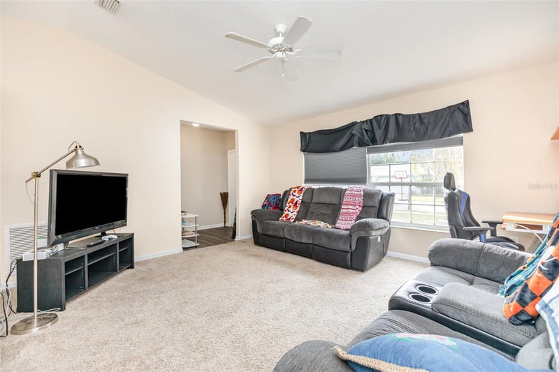 4907 21st Way, Bradenton, FL 34203