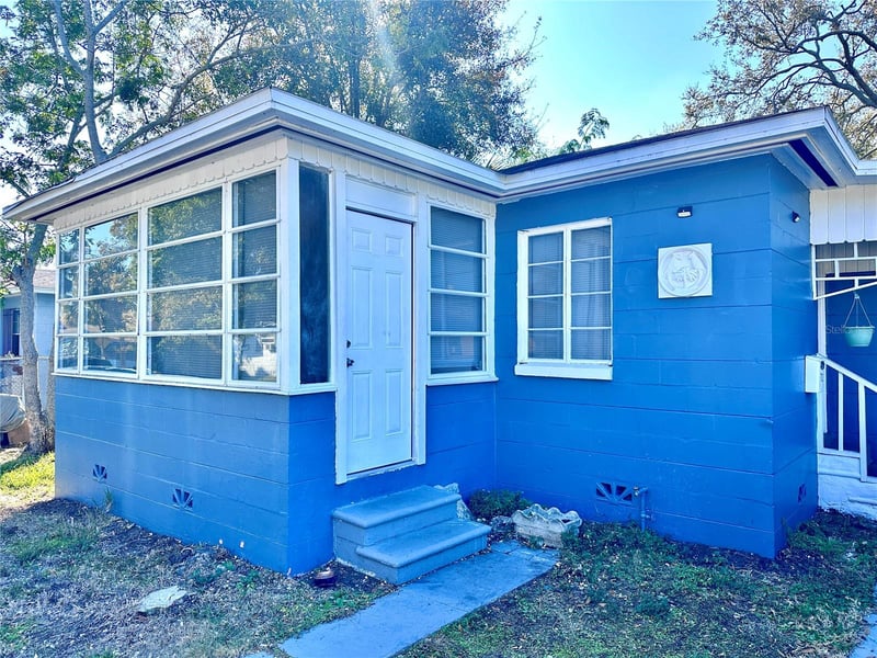 762 Paris Ave, St Petersburg, FL 33701