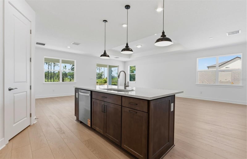 1662 Shields Point, Zephyrhills, FL 33541