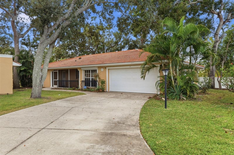 131 49th Ct, Palmetto, FL 34221