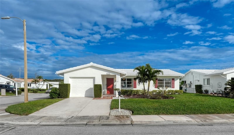 9315 42nd Way #5, Pinellas Park, FL 33782
