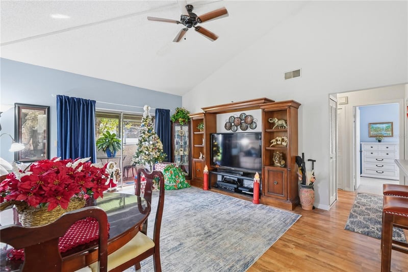 1851 Bough Ave #A, Clearwater, FL 33760