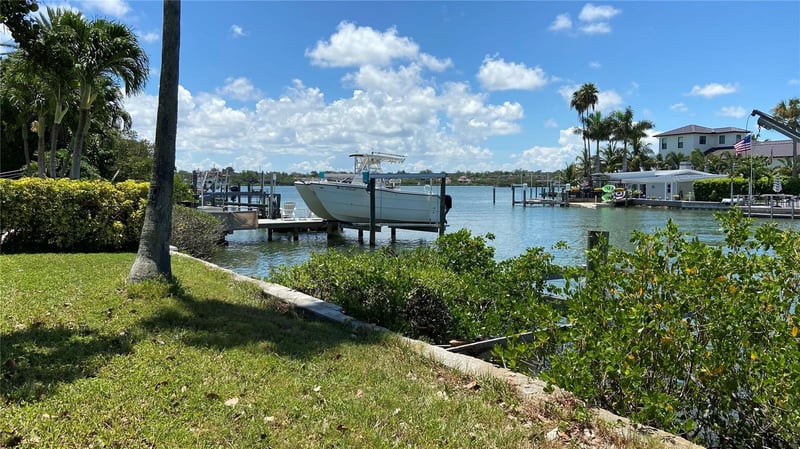 321 12th Ave, Indian Rocks Beach, FL 33785