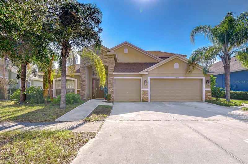 10833 Rockledge View Dr, Riverview, FL 33579