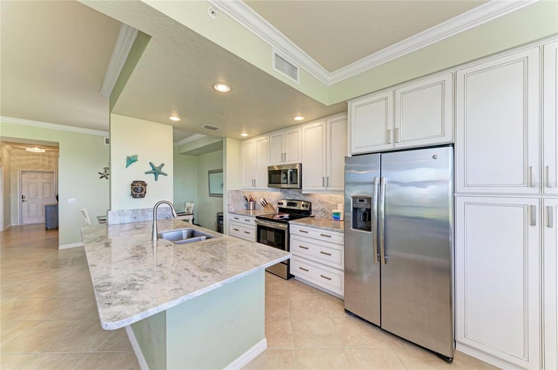 7121 River Hammock Dr #306, Bradenton, FL 34212