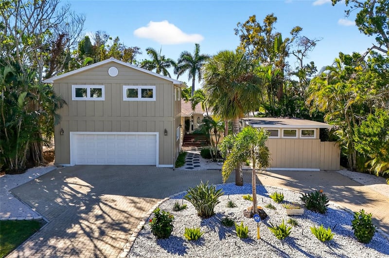 6851 Longboat Dr, Longboat Key, FL 34228