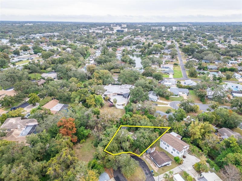 2605 Brae Burn Dr, Largo, FL 33770