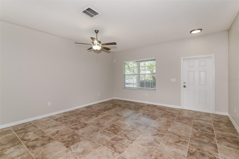 12022 Streambed Dr, Riverview, FL 33579