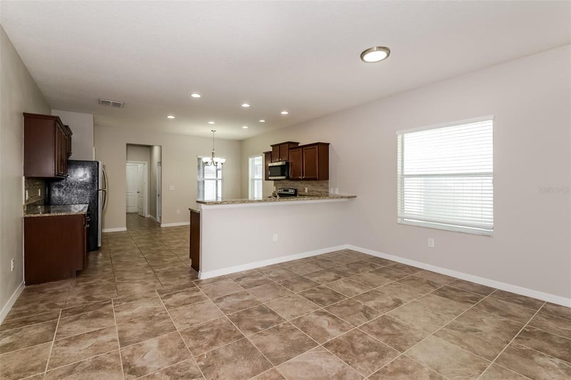 12022 Streambed Dr, Riverview, FL 33579