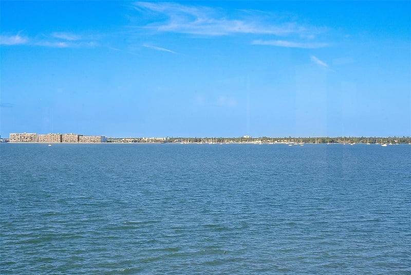5279 Isla Key Blvd #417, St Petersburg, FL 33715