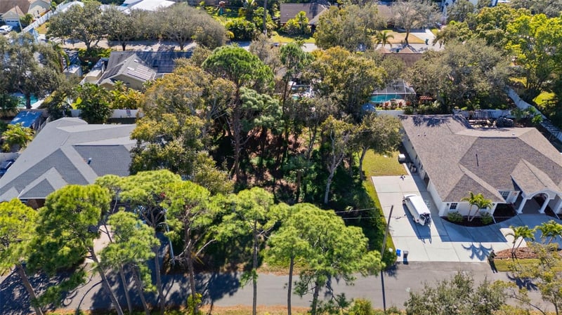 77th Ave, Seminole, FL 33776
