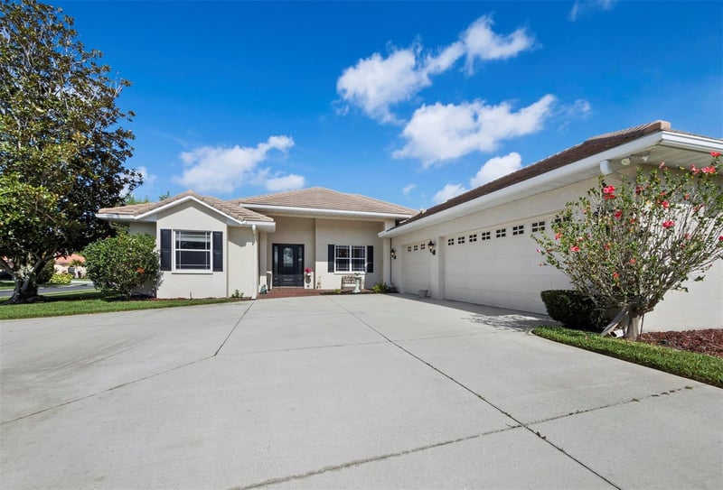 6643 Butlers Crest Dr, Bradenton, FL 34203
