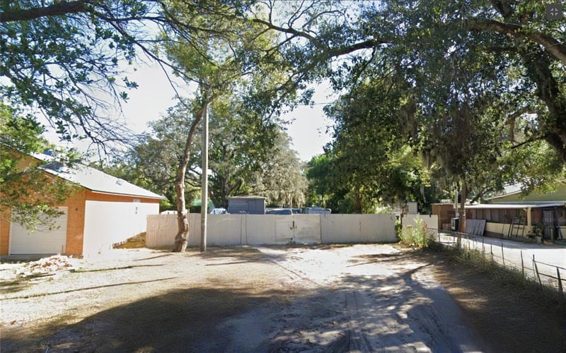 6217 49th St, Tampa, FL 33610