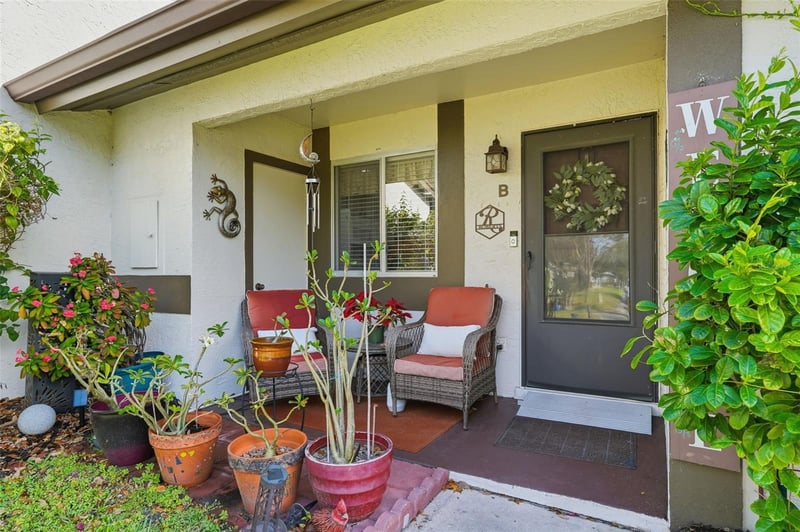 2948 Bancroft Cir #B, Palm Harbor, FL 34683